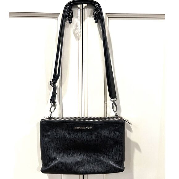 MICHAEL Michael Kors Black Pebbled Leather Crossbody - Picture 1 of 9